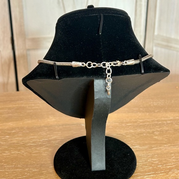 Brighton Circle Pendant Necklace - Picture 4 of 6